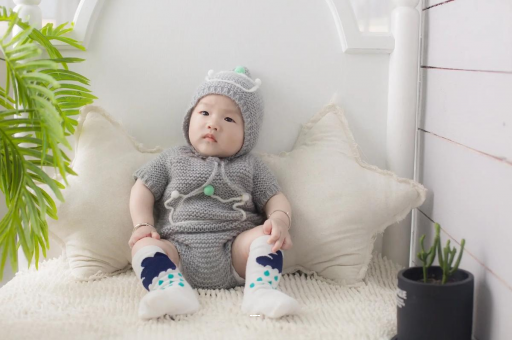 定安宝宝揉眼睛是怎么回事